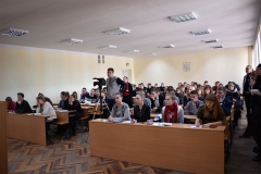 Марія презентувала дослідження про проблеми та потреби жінок на війні