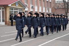 По закінченні привітань зачитали наказ про нагородження кращих студентів та курсантів університету