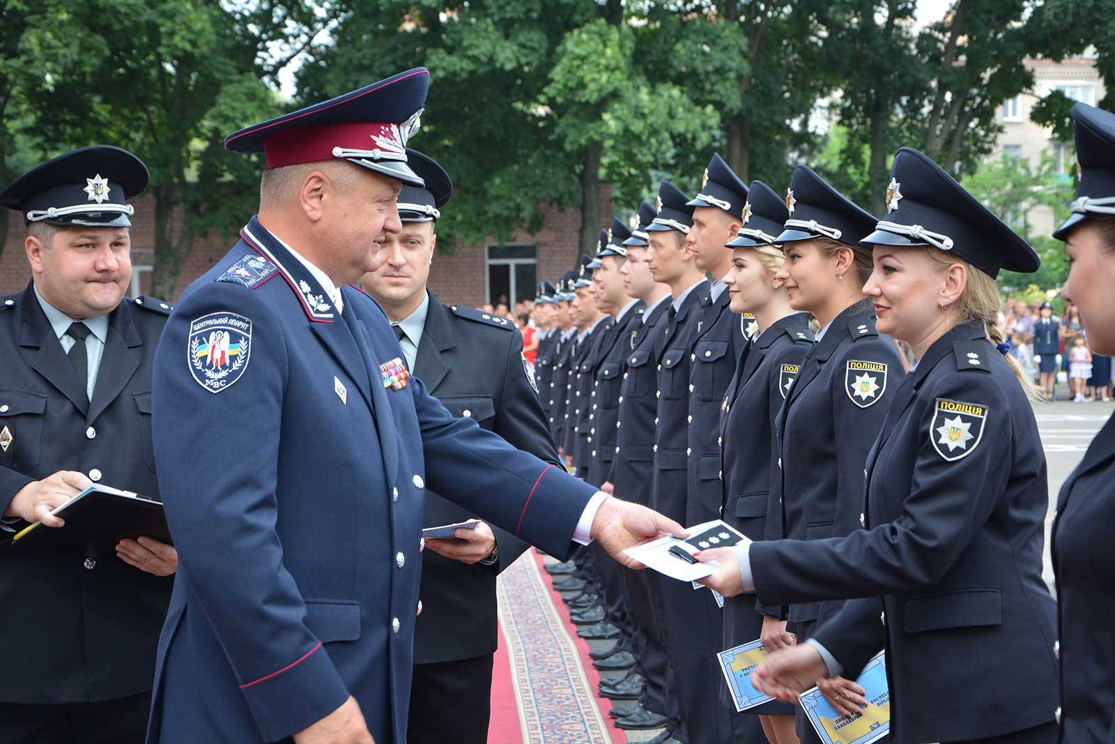 У ДДУВС пройшли урочисті заходи з нагоди випуску фахівців для підрозділів національної поліції України.