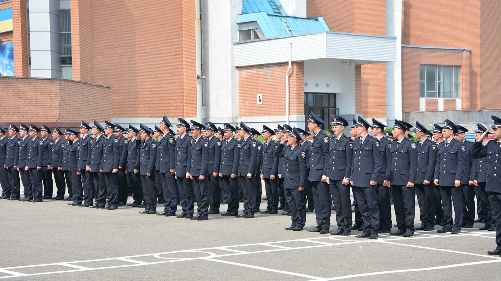 У ДДУВС пройшли урочисті заходи з нагоди випуску фахівців для підрозділів національної поліції України.