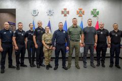 Офіційні візити