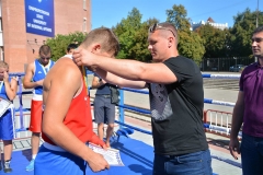 Переможців вітали т.в.о. ректора університету полковник поліції Олег Золотоноша та інші.