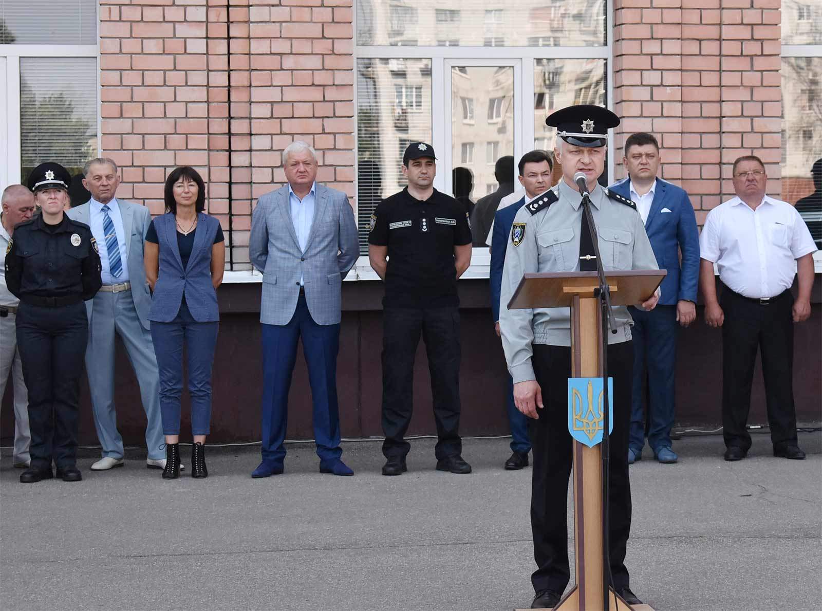 Перший випуск слухачів Запорізького центру первинної професійної підготовки «Академія поліції»