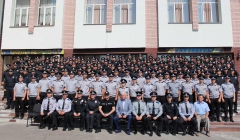 Присяга першого випуску поліцейської академії у Дніпрі