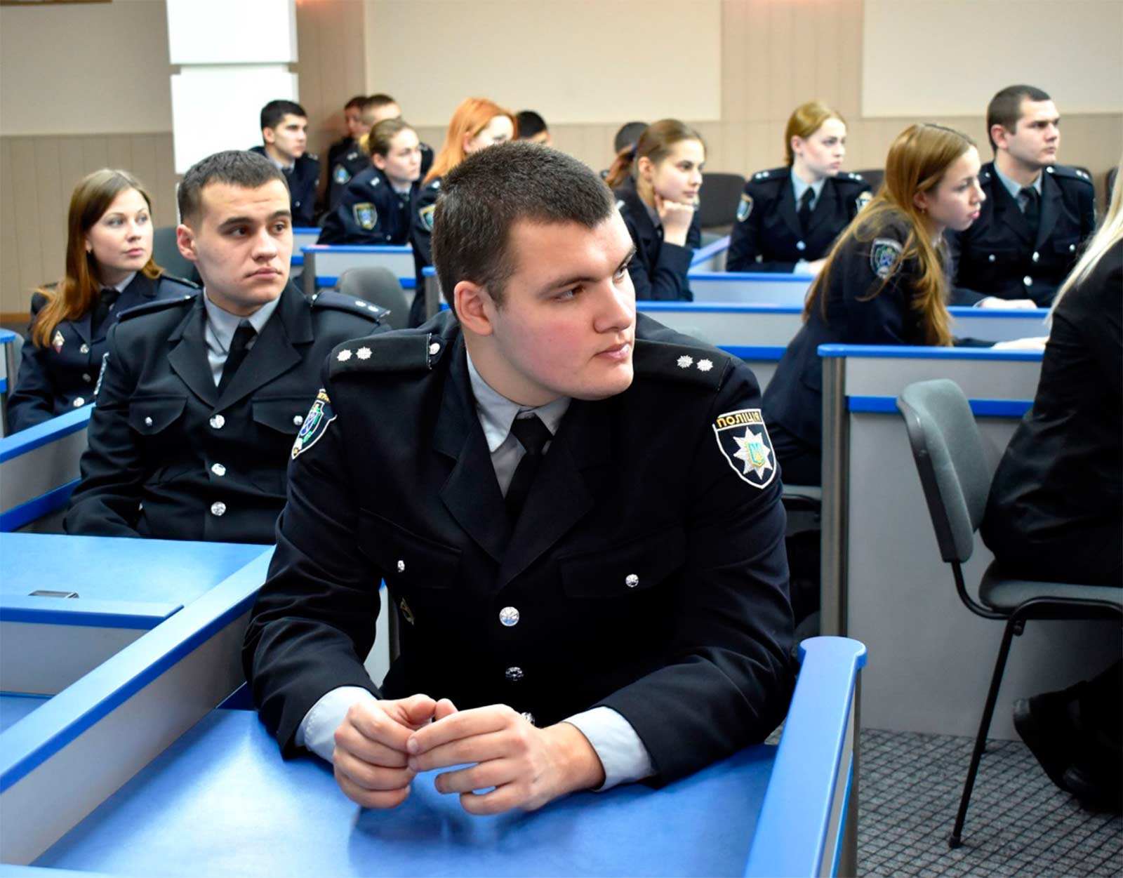Розподіл випускників навчального закладу до територіальних органів Національної поліції України