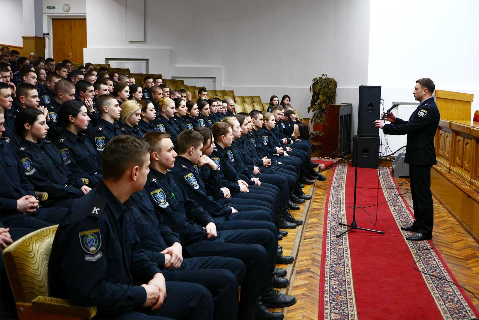В університеті вшанували подвиг українських добровольців