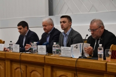 Сергій Петухов зустрівся зі здобувачами вищої освіти, ректором ДДУВС Віталієм Глуховерею та першим проректором Олегом Золотоношею