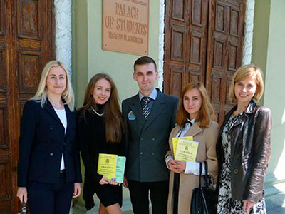 На всеукраїнській конференції студенти ДДУВС виступили з цікавими доповідями та продемонстрували активну громадську позицію