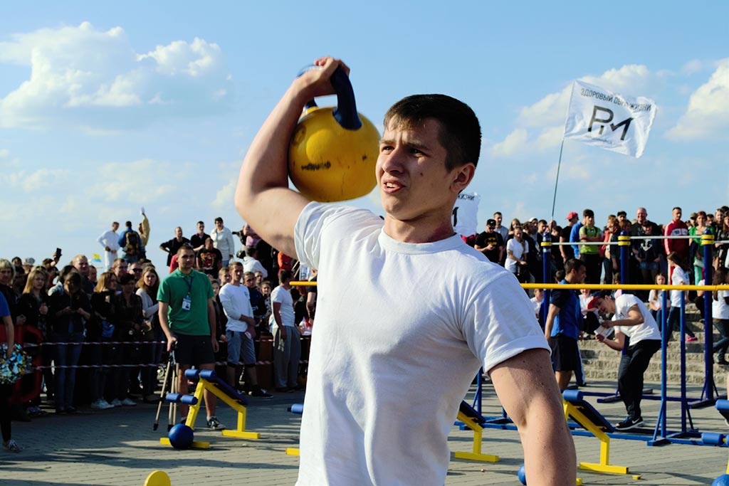 II місце виборов Андрій Лабурець (ПС-542), III місце дісталося Дмитру Луньову (КМ-443).
