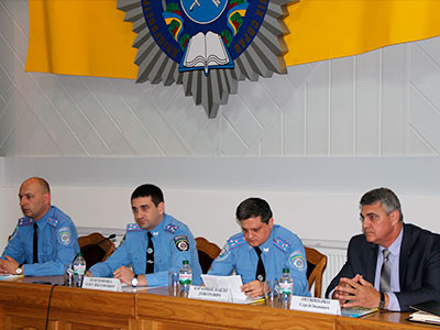 Персональний розподіл випускників ДДУВС очолив перший проректор навчального закладу полковник поліції Олег Золотоноша