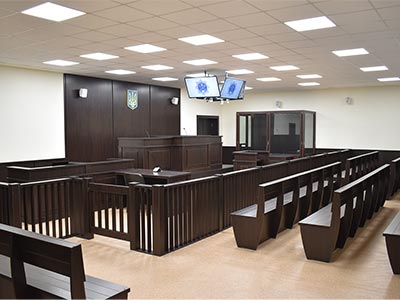 У Дніпропетровському державному університеті внутрішніх справ відкрили новітню залу судових засідань модернізовану за сучасними стандартами