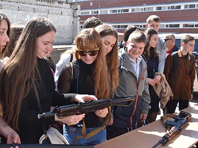 До університету завітало близько 1000 школярів Дніпра