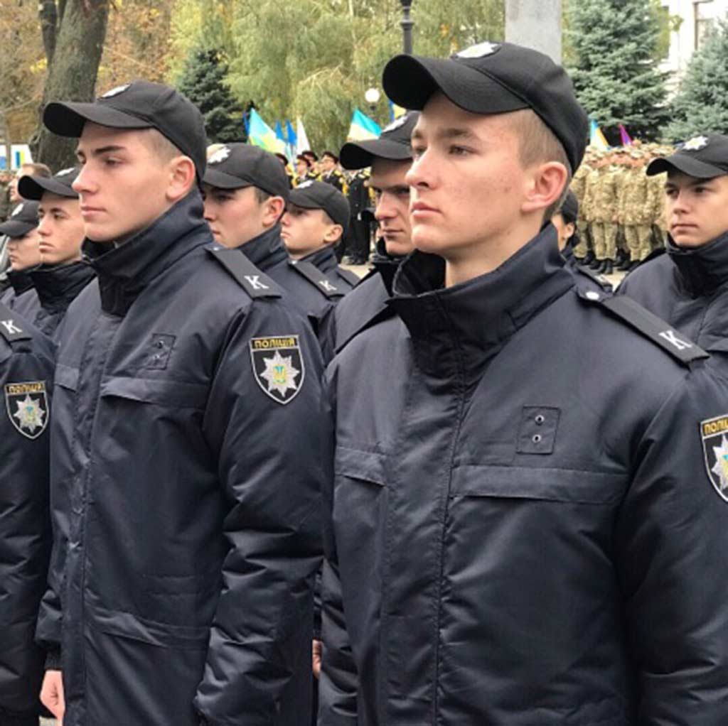 Складання курсантами Дніпропетровського державного університету внутрішніх справ Присяги працівника поліції