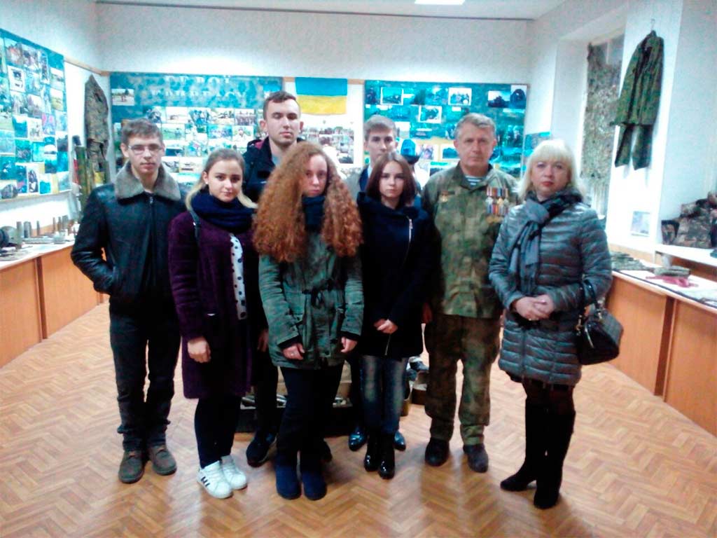 Студенти Криворізького факультету відвідали музей воїнів-Героїв України