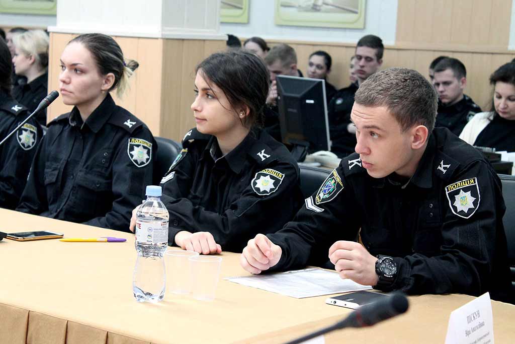 «Проблеми формування громадянського суспільства в Україні»
