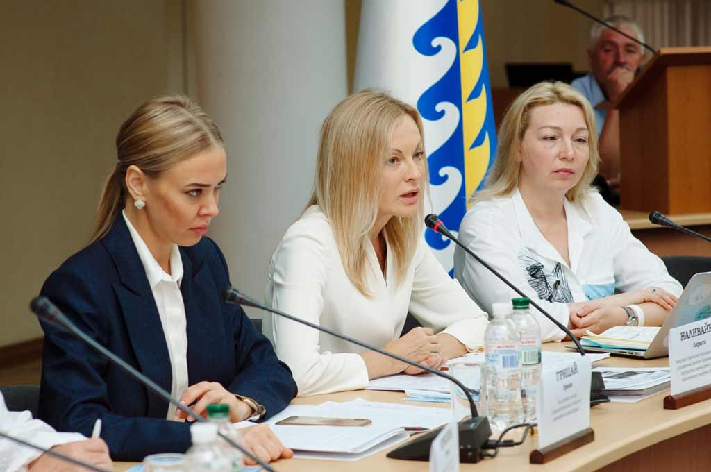 The application of an integrated approach, attracting a network of state and public institutions will ensure the overcoming of domestic violence in Ukraine
